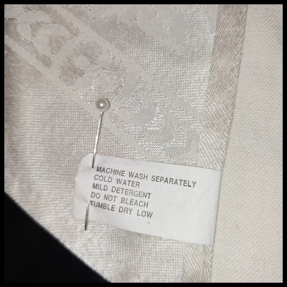 🎁 3 for $10 4 Cream Placemats - Picture 7 of 7